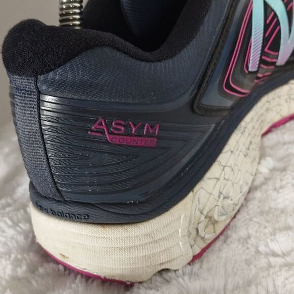 New Balance 860v8 Woman's Running Sneakers - Picture 5 of 9